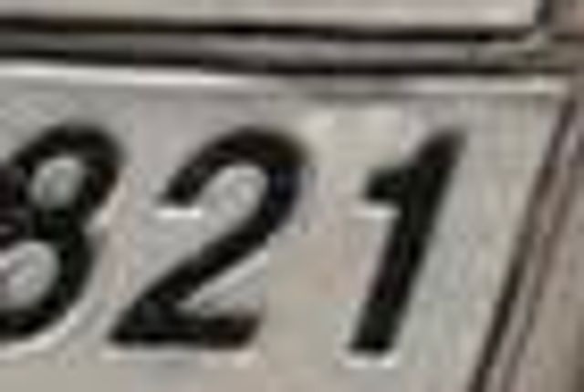 821