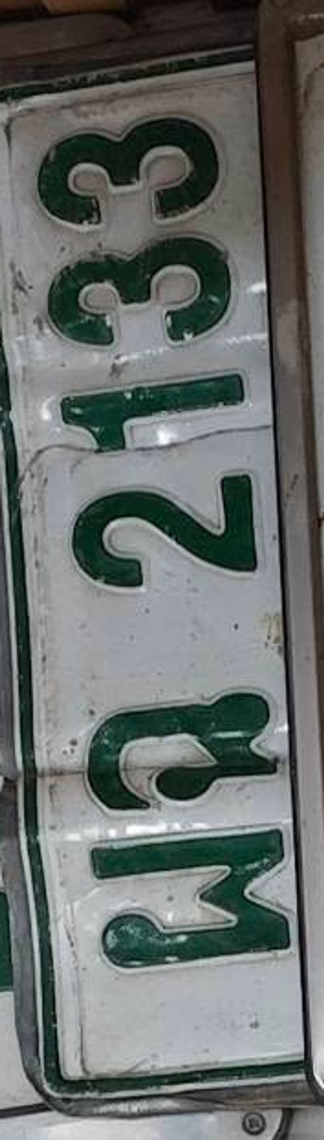 ผจ 2133