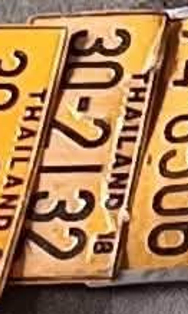 302132