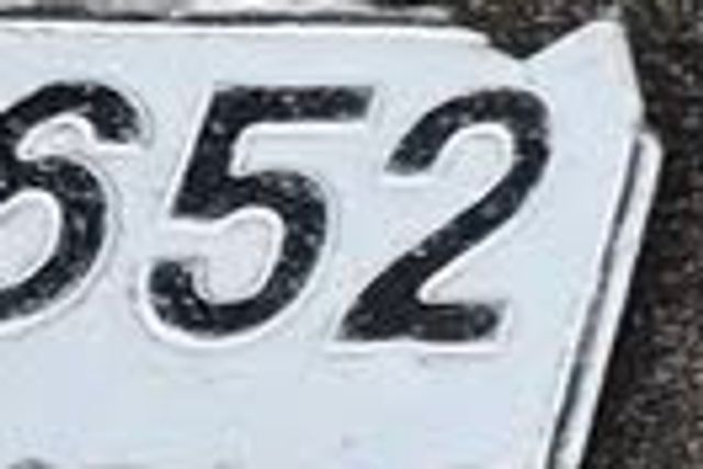 552