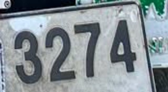 3274